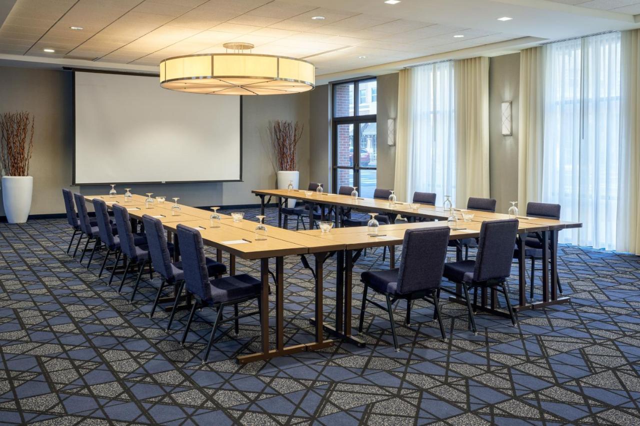 Courtyard By Marriott Glassboro Rowan University Exterior photo